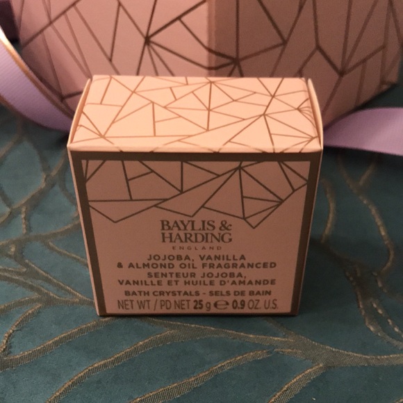 Baylis & Harding England Gift Box 🎁 - Picture 7 of 8